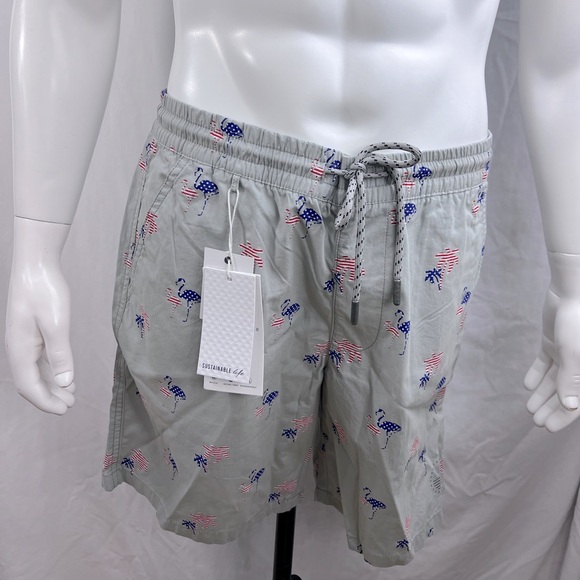 Denim & Flower Other - DENIM & FLOWER, RICKY SINGH, GREY WITH FLAMINGO & PALM TREES IN US FLAG, SIZE 32